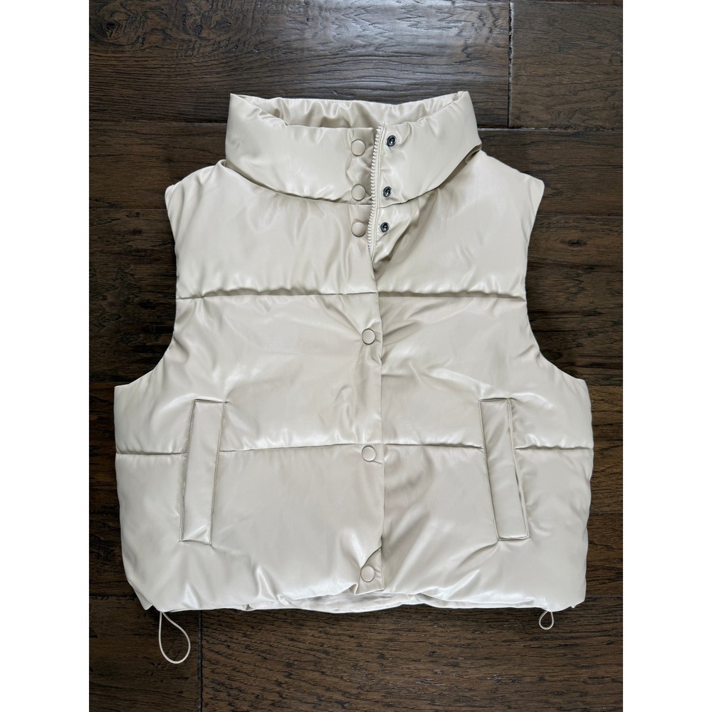 Love Tree Women's Puffer Vest Beige Size Medium Minimalist